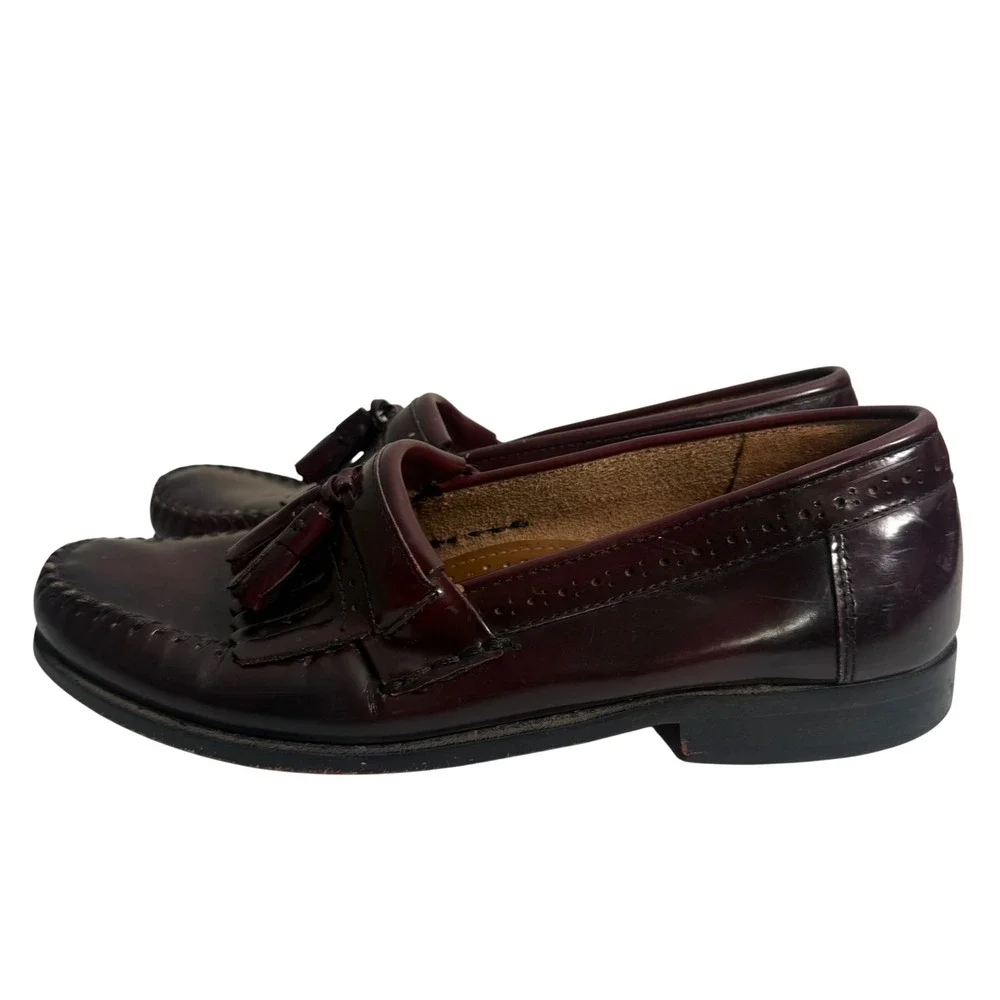 GH Bass Weejuns Tassel Loafer Men 9.5 D Burgundy Leather Kiltie Preppy Dress Sho